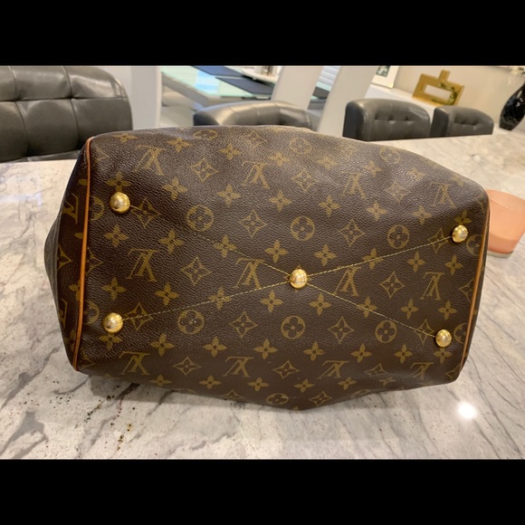 ✨ SOLD ✨Authentic Louis Vuitton Monogram Tivoli GM - Picture 3 of 9